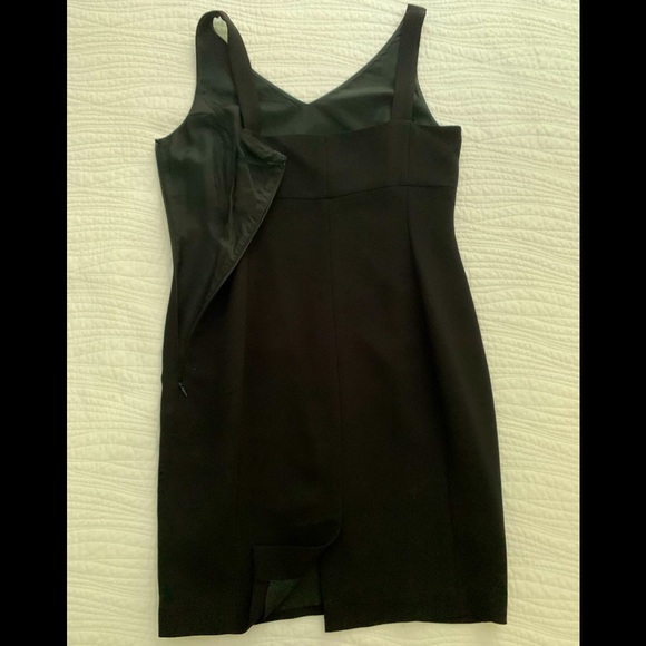 Dress LOFT Ann Taylor size 6P color black - Picture 2 of 3
